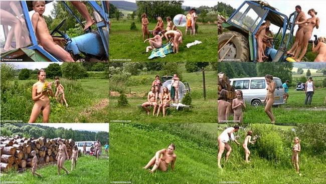 Video naturist recreation in nature - Grassy outdoor fitness [NudistWorld]