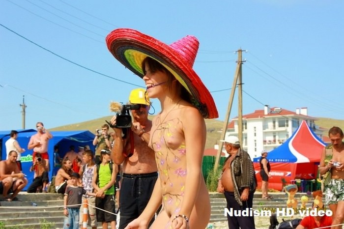 Nudist holiday Neptune Day HD Purenudism video [NudistWorld]